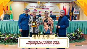 Simposium Nasional Universitas Jayabaya Kembali Ke UUD 1945 Dalam Rangka Memperingati Dekrit Presiden 15 Juli 1959